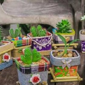 莺穿花径的头像